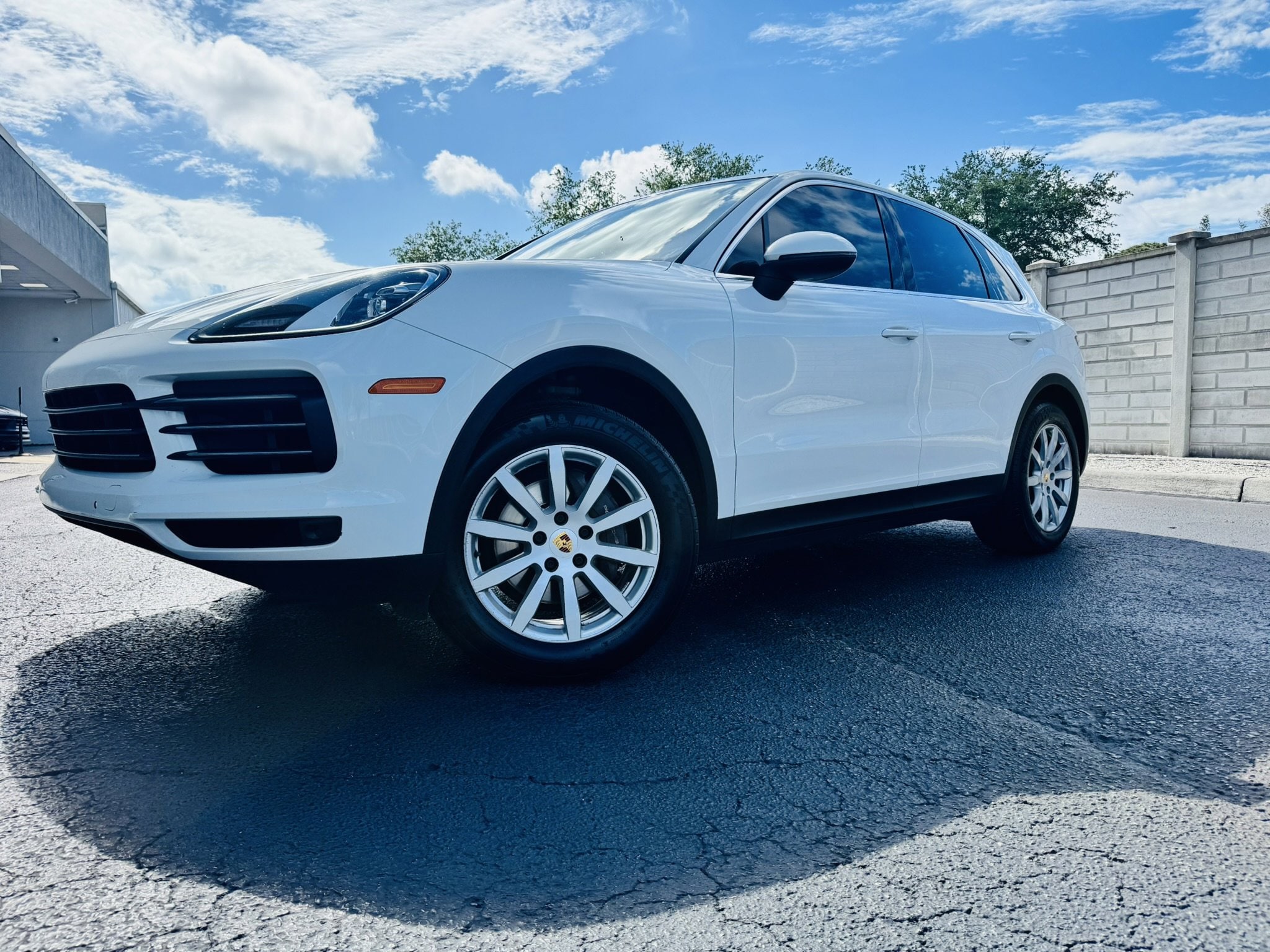 2019 Porsche Cayenne -'s photo