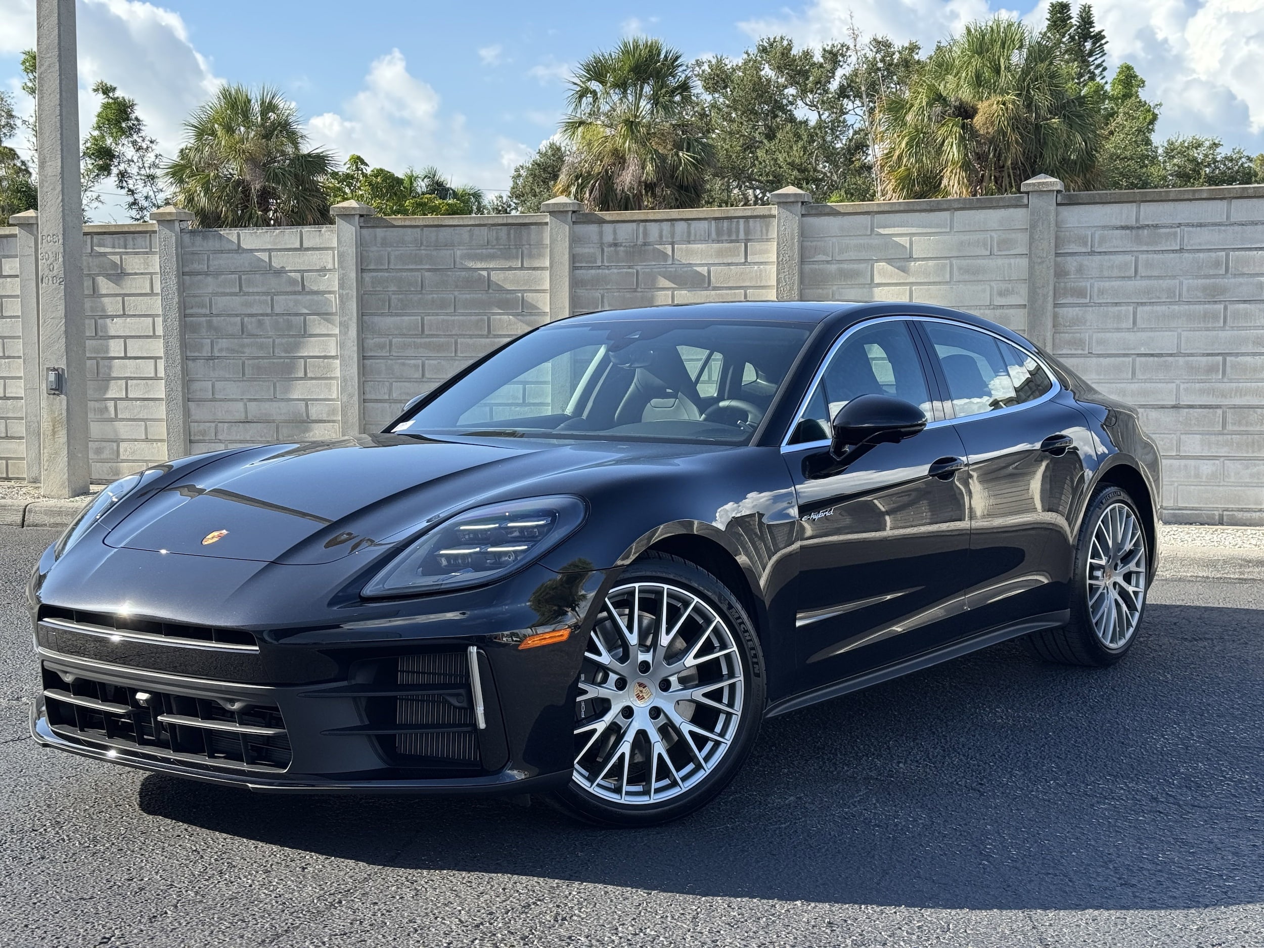 2025 Porsche Panamera E-Hybrid Hatchback 