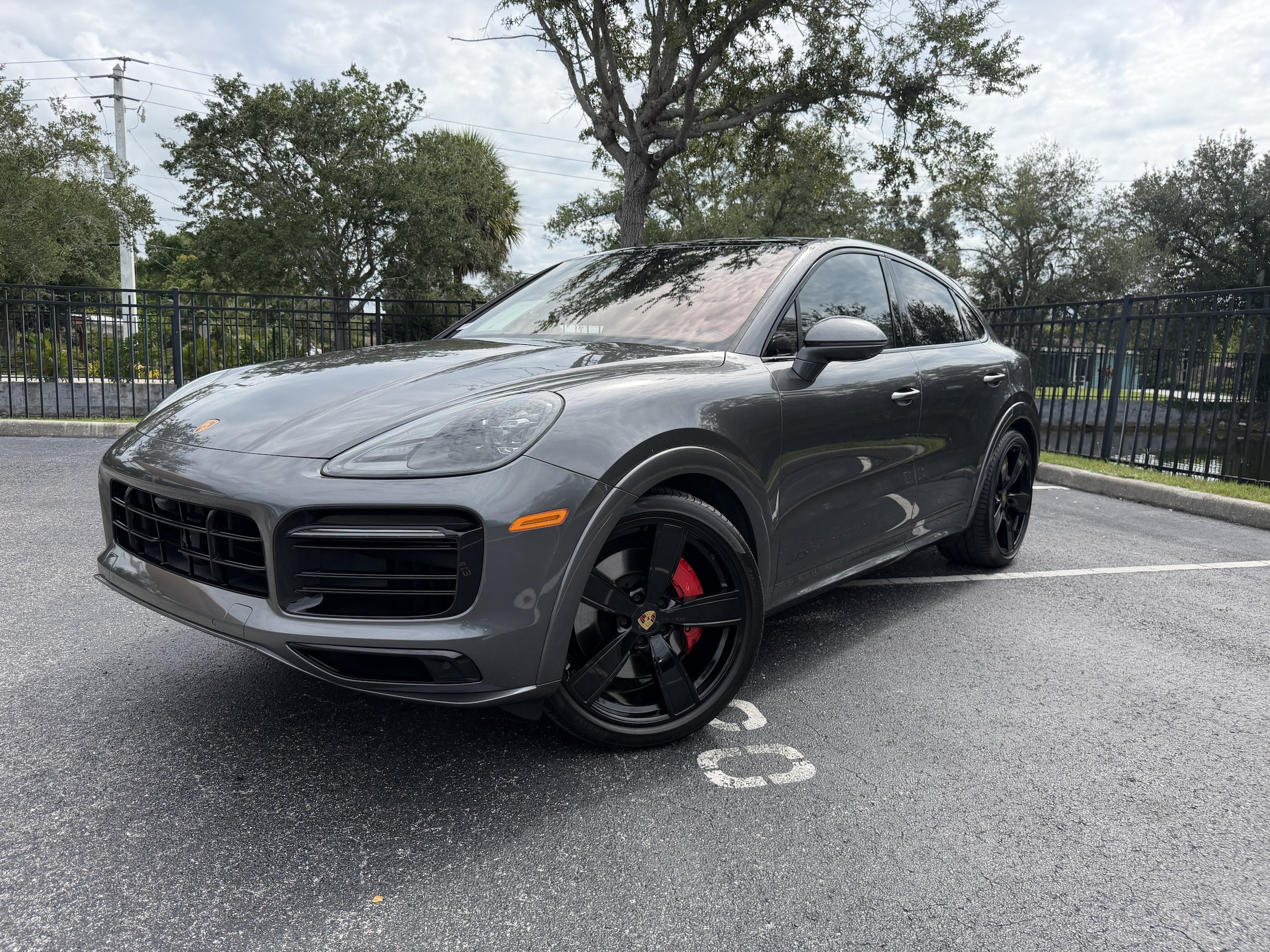 2022 Porsche Cayenne Coupe