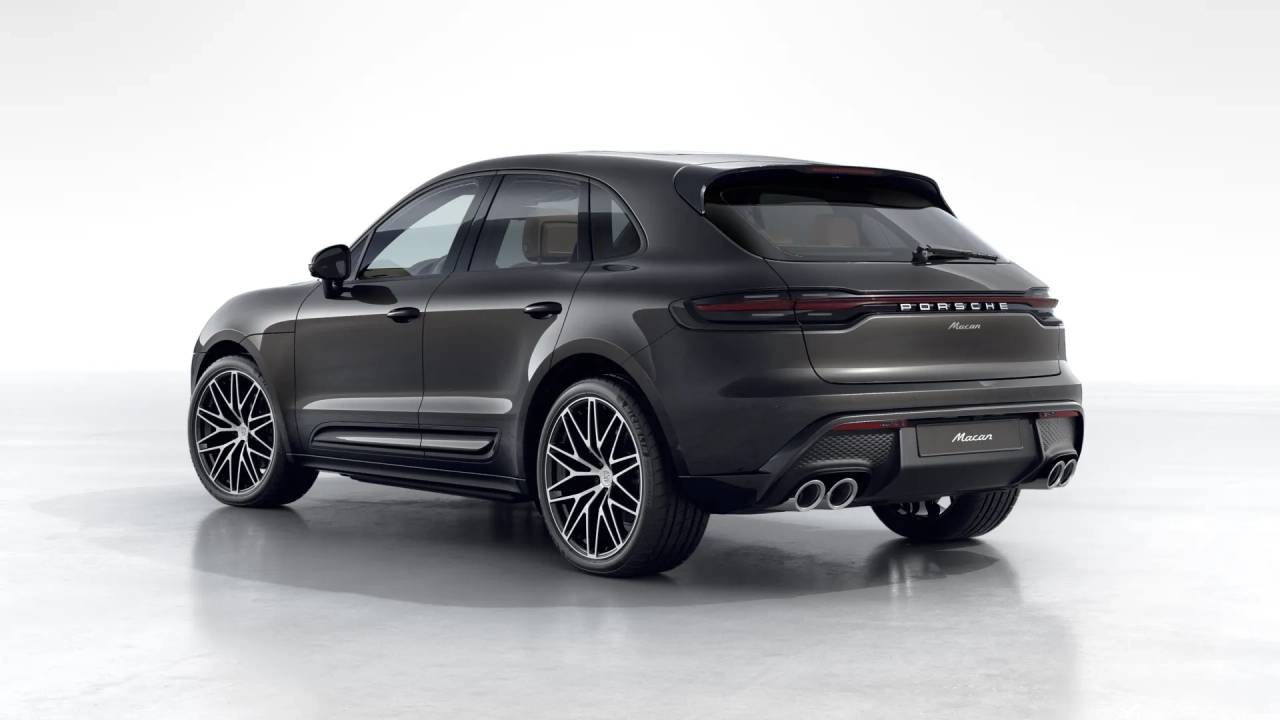 2026 Porsche Macan T photo 3