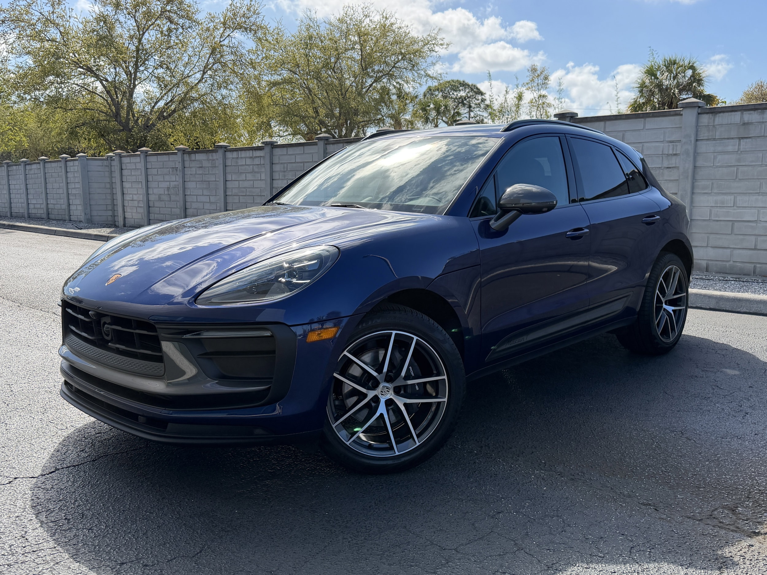 2025 Porsche Macan T