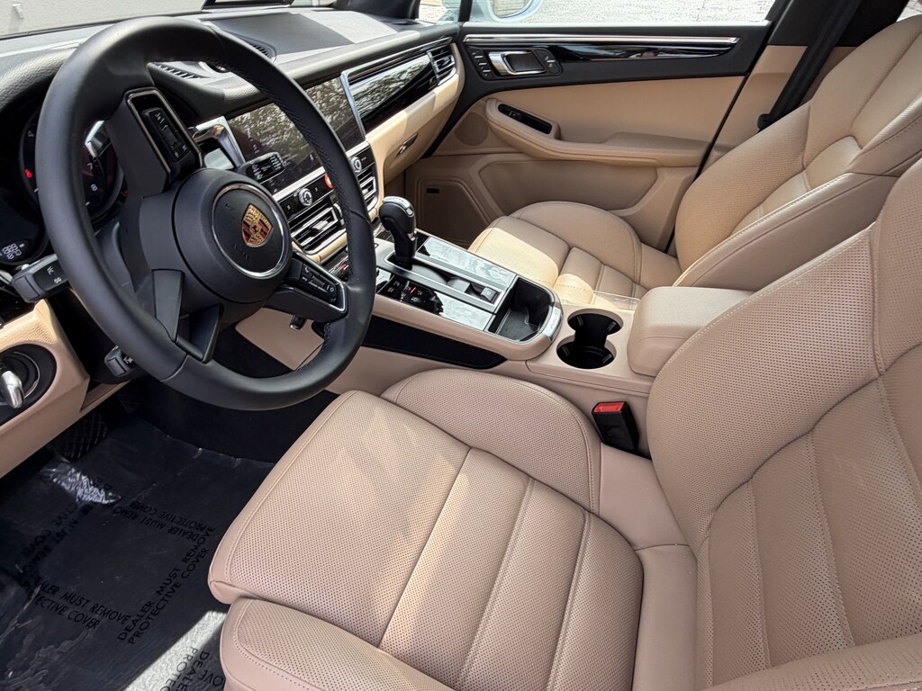 Certified 2025 Porsche Macan SUV