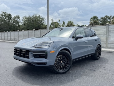 2026 Porsche Cayenne E-Hybrid SUV
