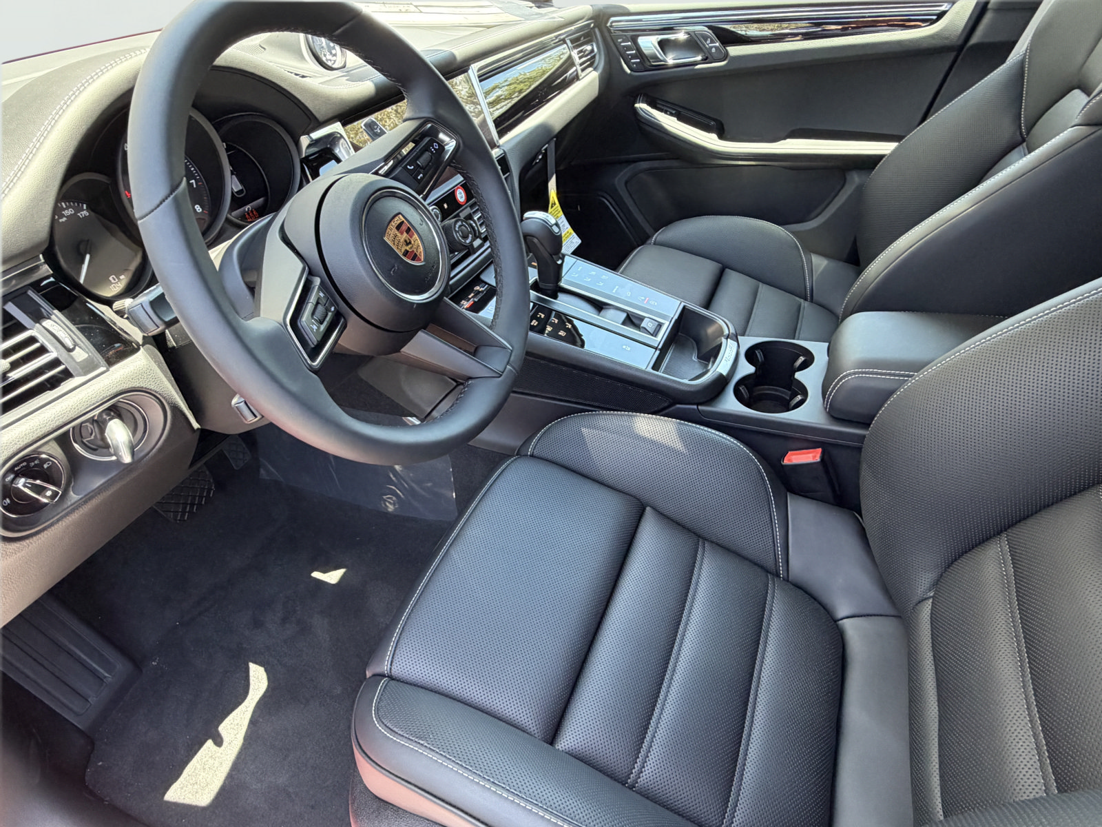 New 2026 Porsche Macan SUV