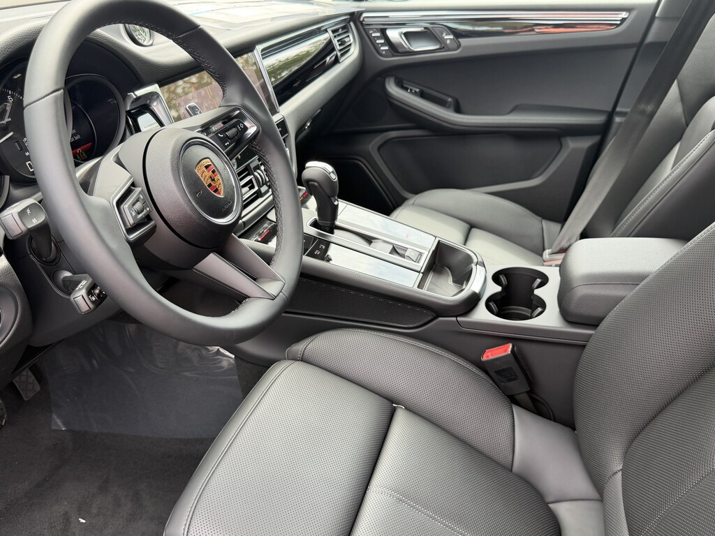 New 2026 Porsche Macan SUV