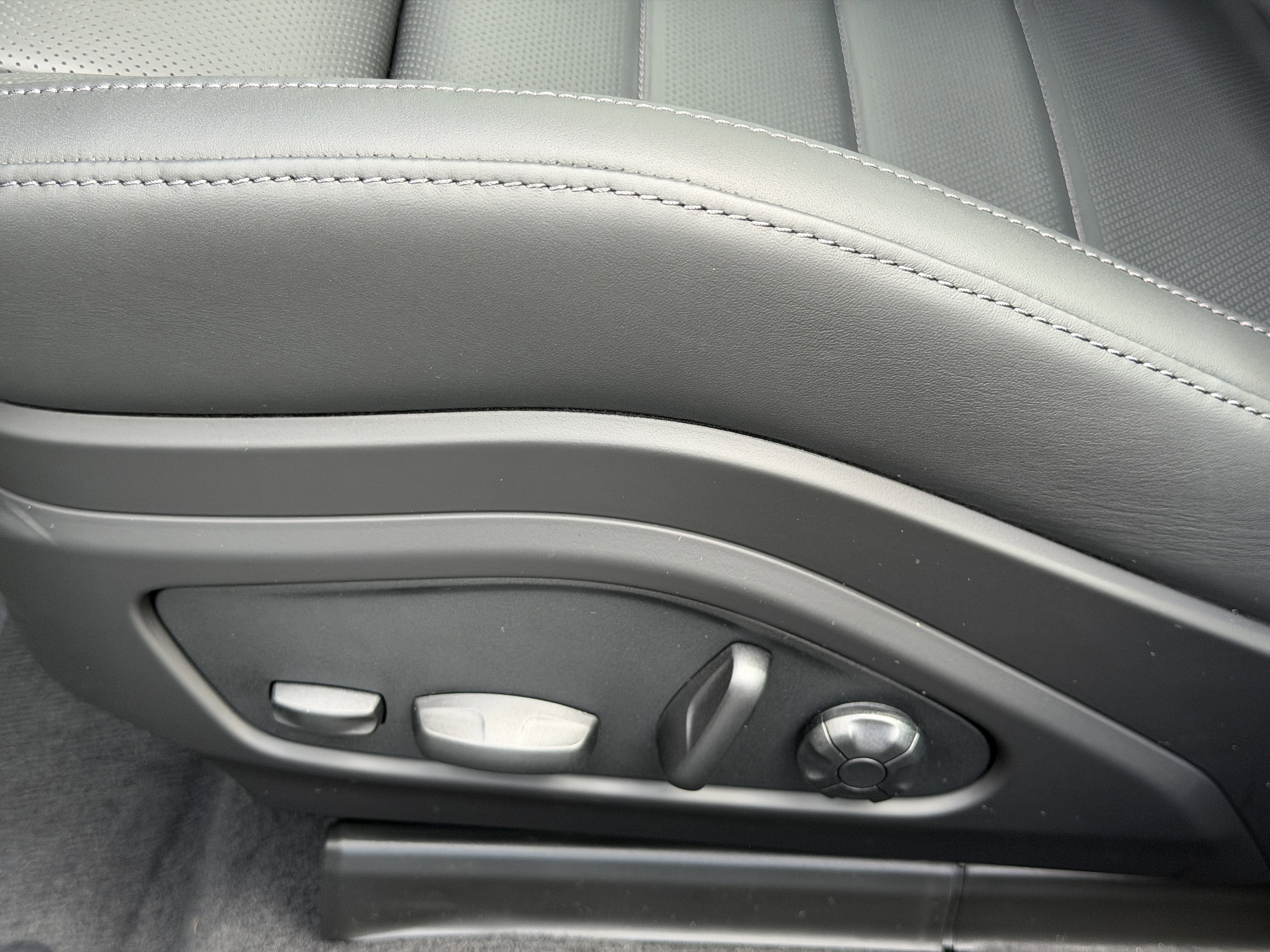 2026 Porsche Panamera Base - Photo 26