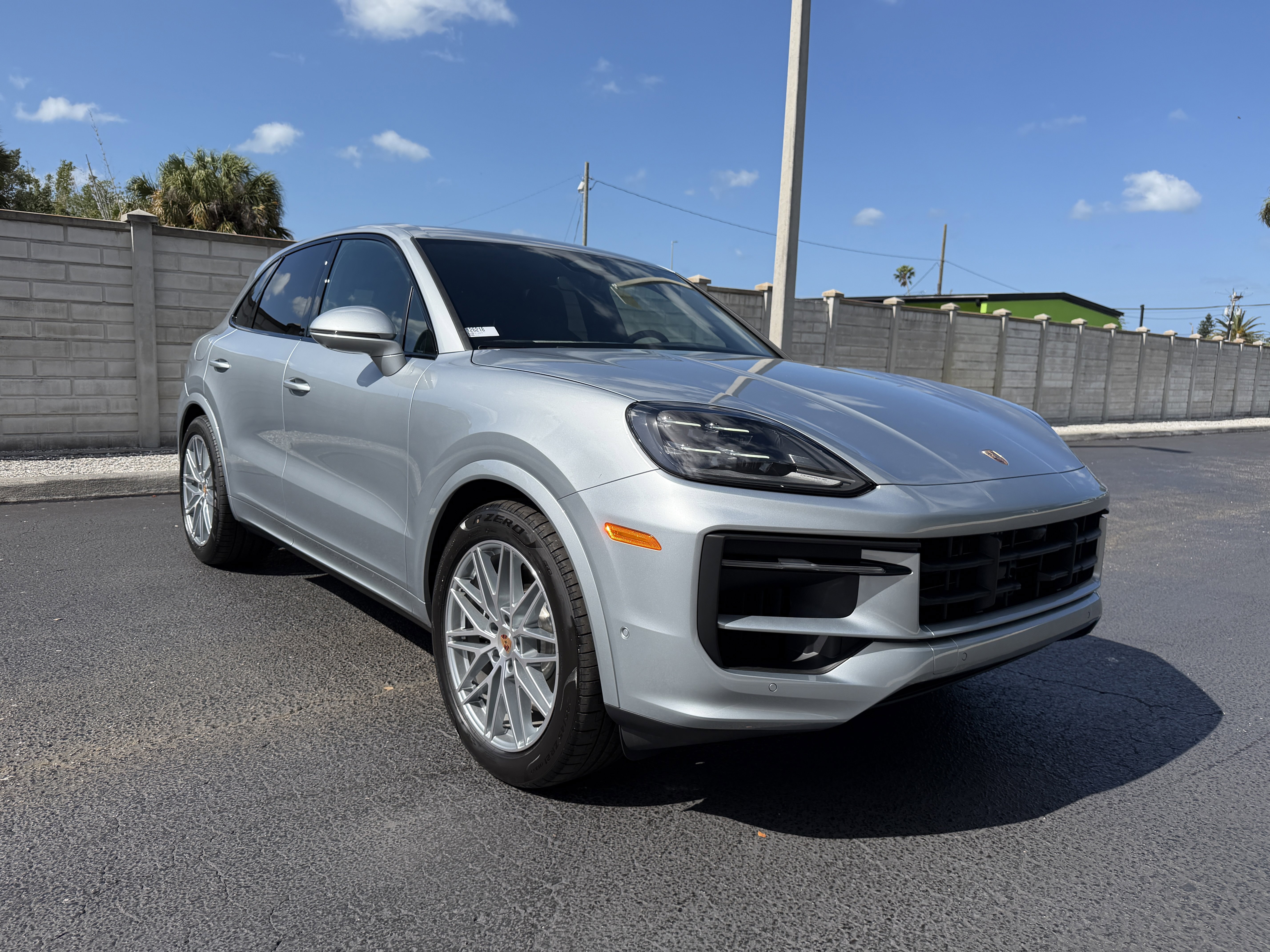 2026 Porsche Cayenne S - Photo 7