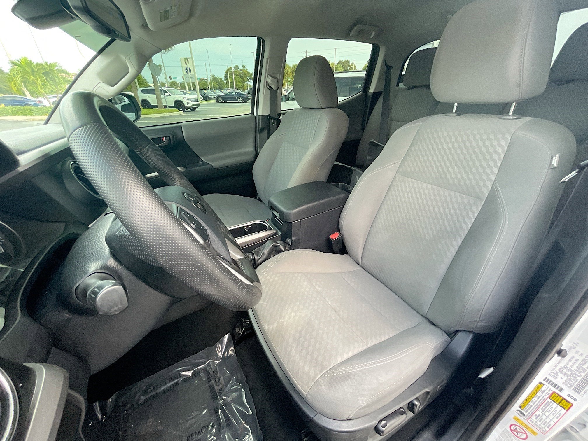 Used 2020 Toyota Tacoma SR5 with VIN 3TMAZ5CN8LM126672 for sale in Sarasota, FL