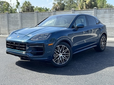 2025 Porsche Cayenne Coupe SUV
