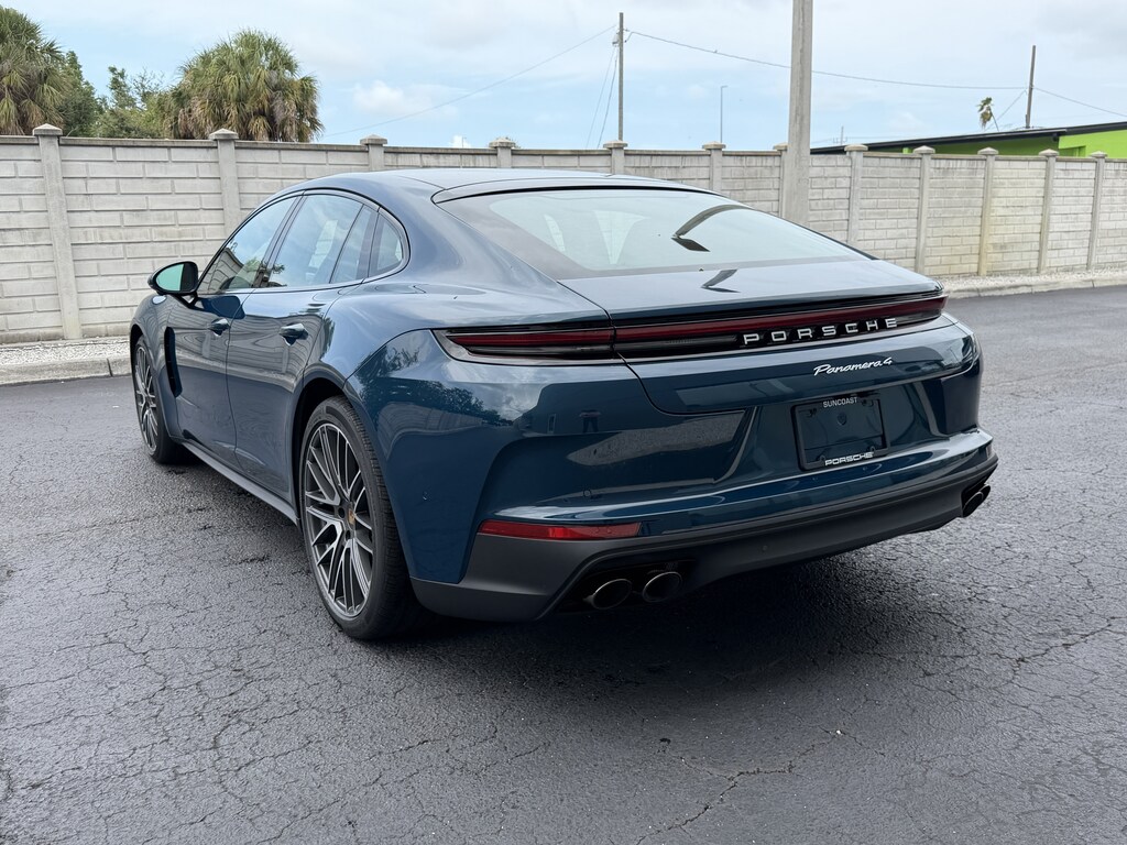 New 2026 Porsche Panamera 4 Hatchback