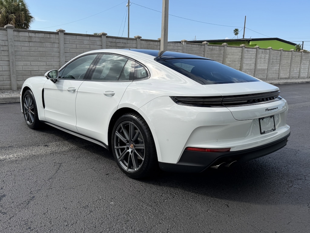 New 2026 Porsche Panamera 4 Hatchback