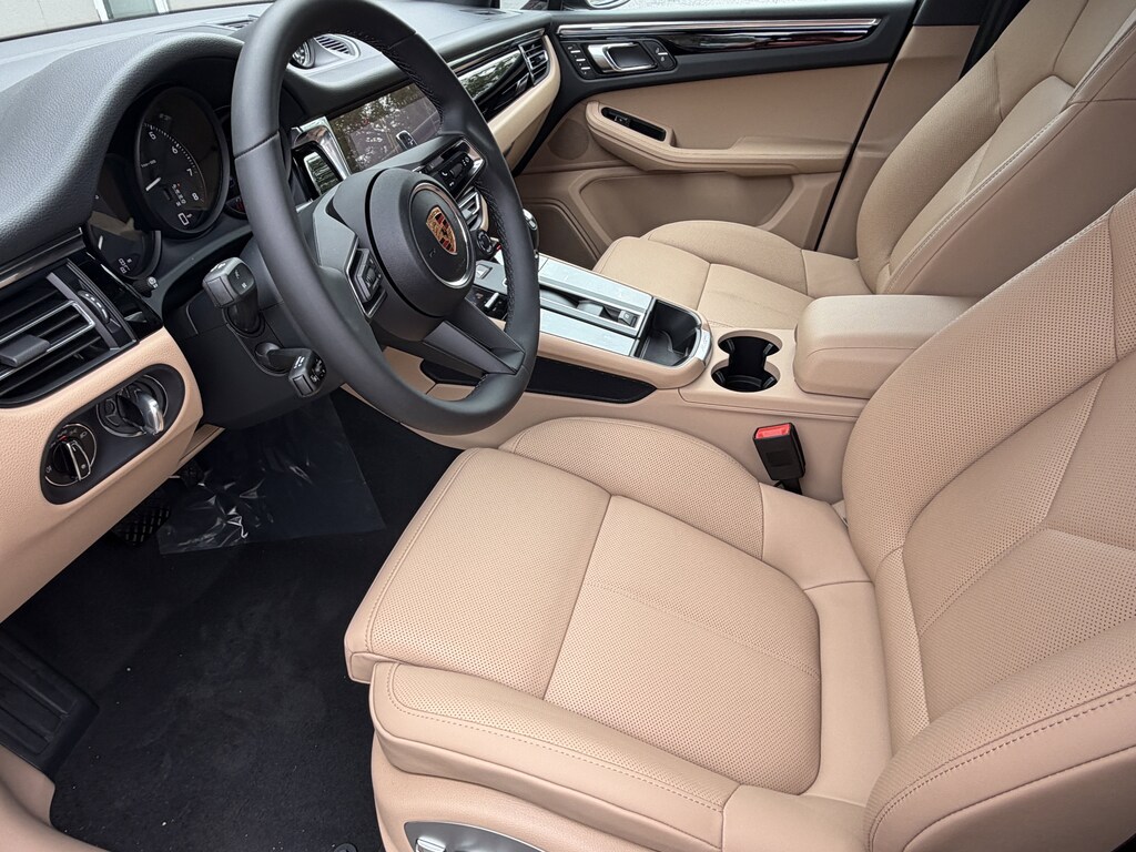 New 2026 Porsche Macan SUV