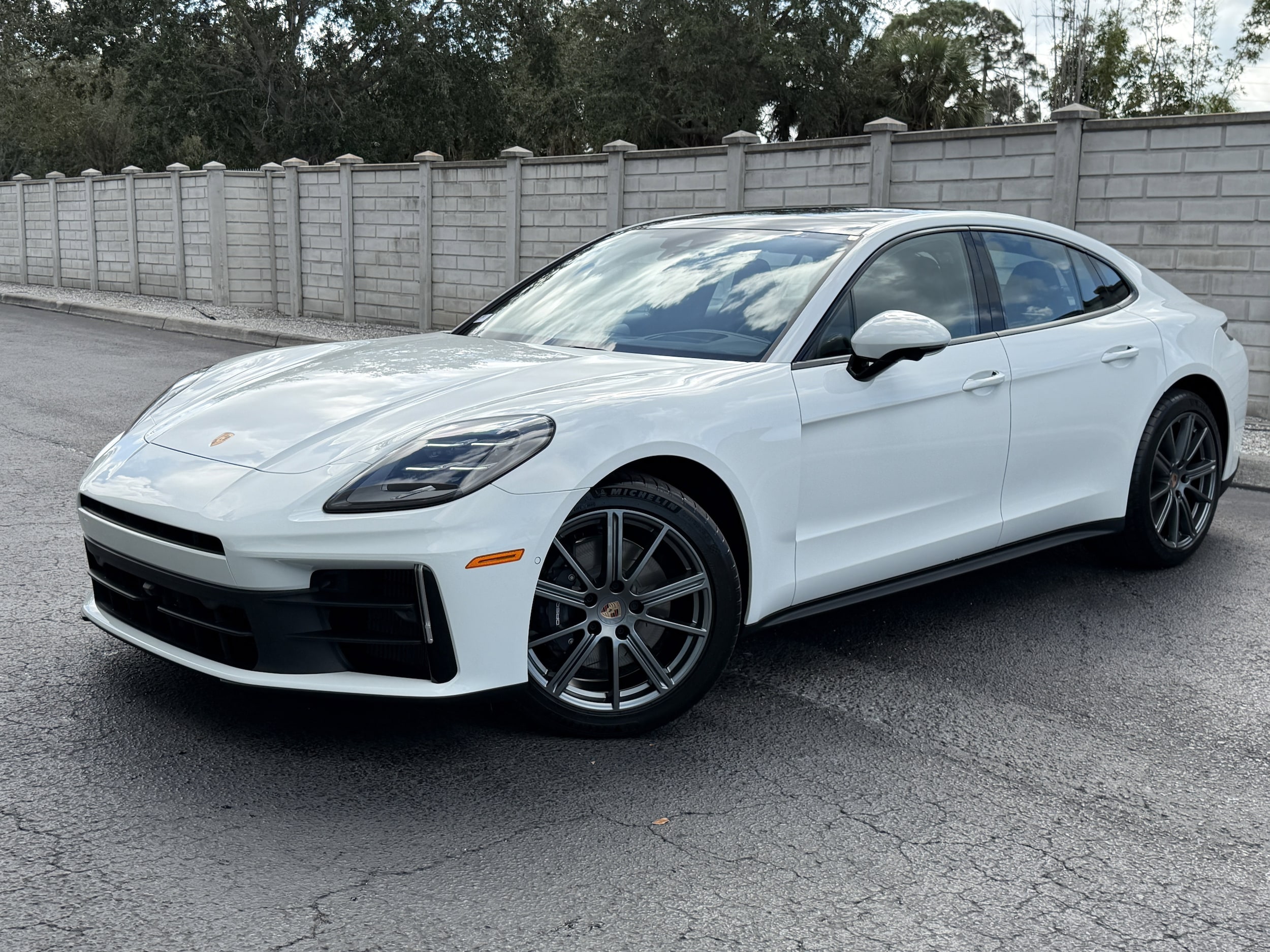 2026 Porsche Panamera Hatchback 