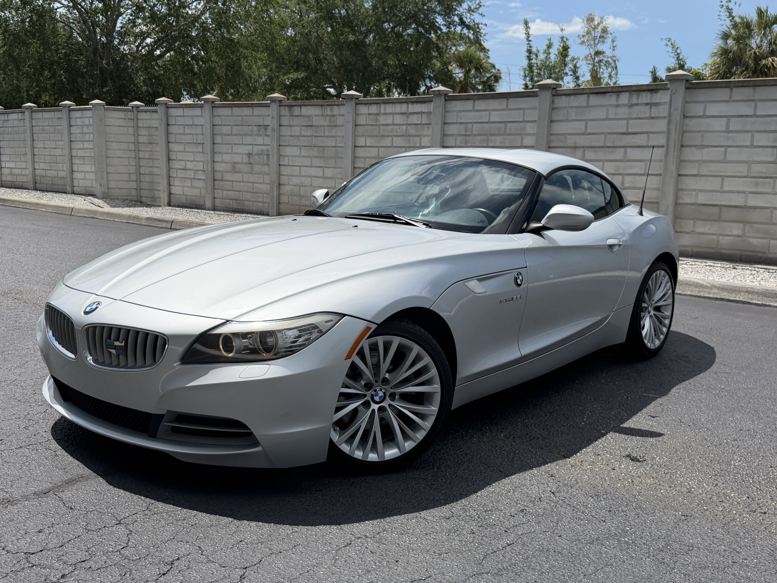 2009 BMW Z4 sDrive35i's photo