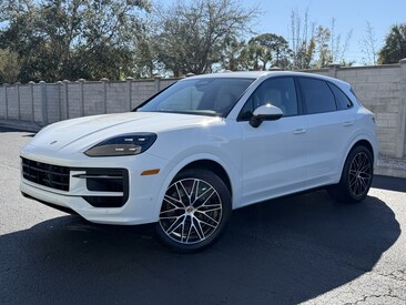 2026 Porsche Cayenne SUV