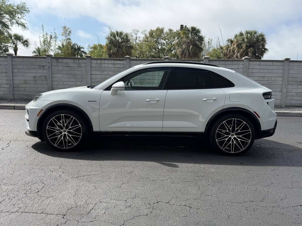 New 2026 Porsche Macan Electric Turbo SUV