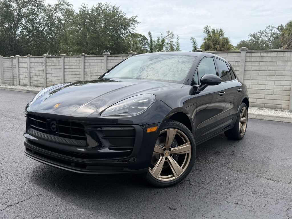 New 2026 Porsche Macan SUV
