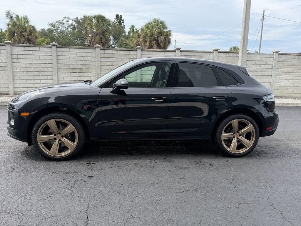 New 2026 Porsche Macan SUV
