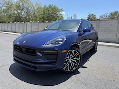 2026 Porsche Macan SUV