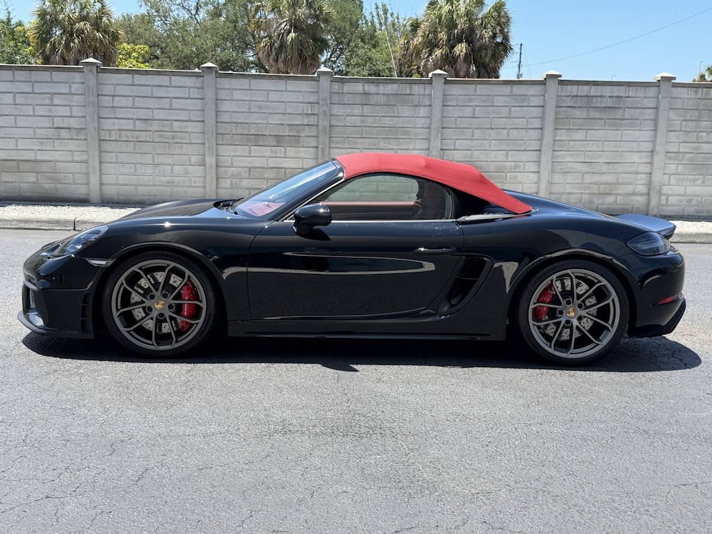 Certified 2022 Porsche 718 Spyder Cabriolet