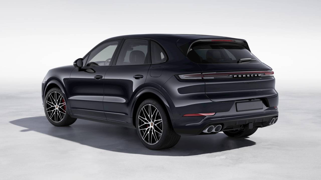 2026 Porsche Cayenne E-Hybrid S photo 3