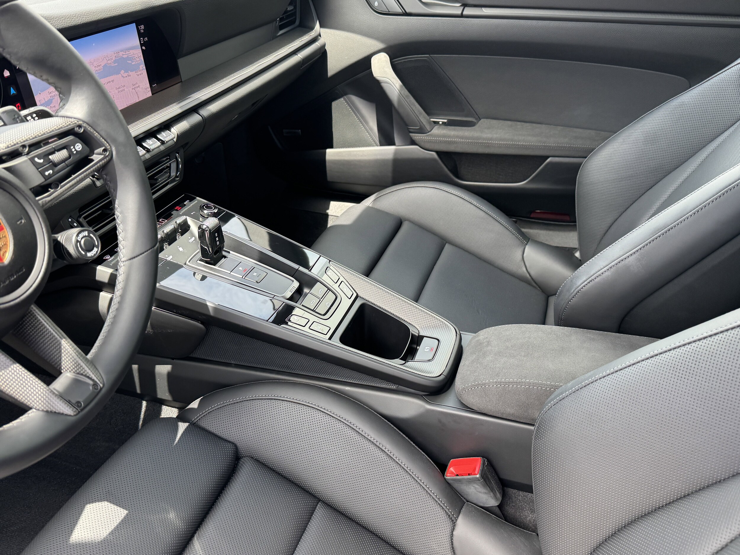 2024 Porsche 911 4 GTS photo 4