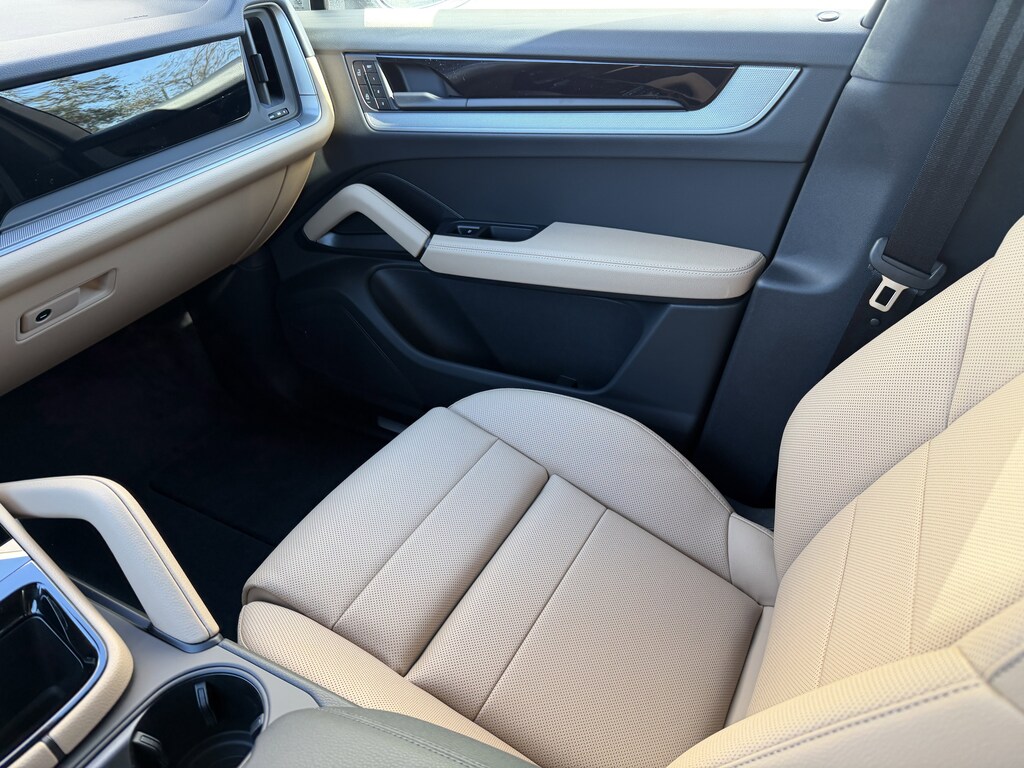 New 2026 Porsche Cayenne SUV