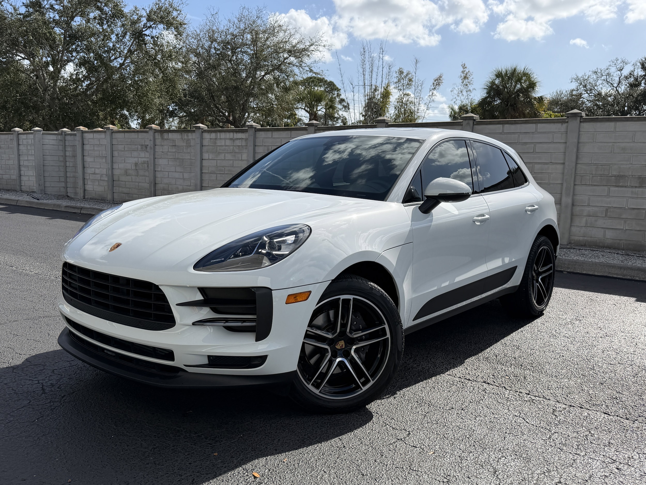 2021 Porsche Macan Base