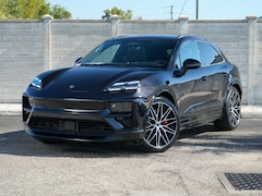 2025 Porsche Macan Electric Turbo SUV