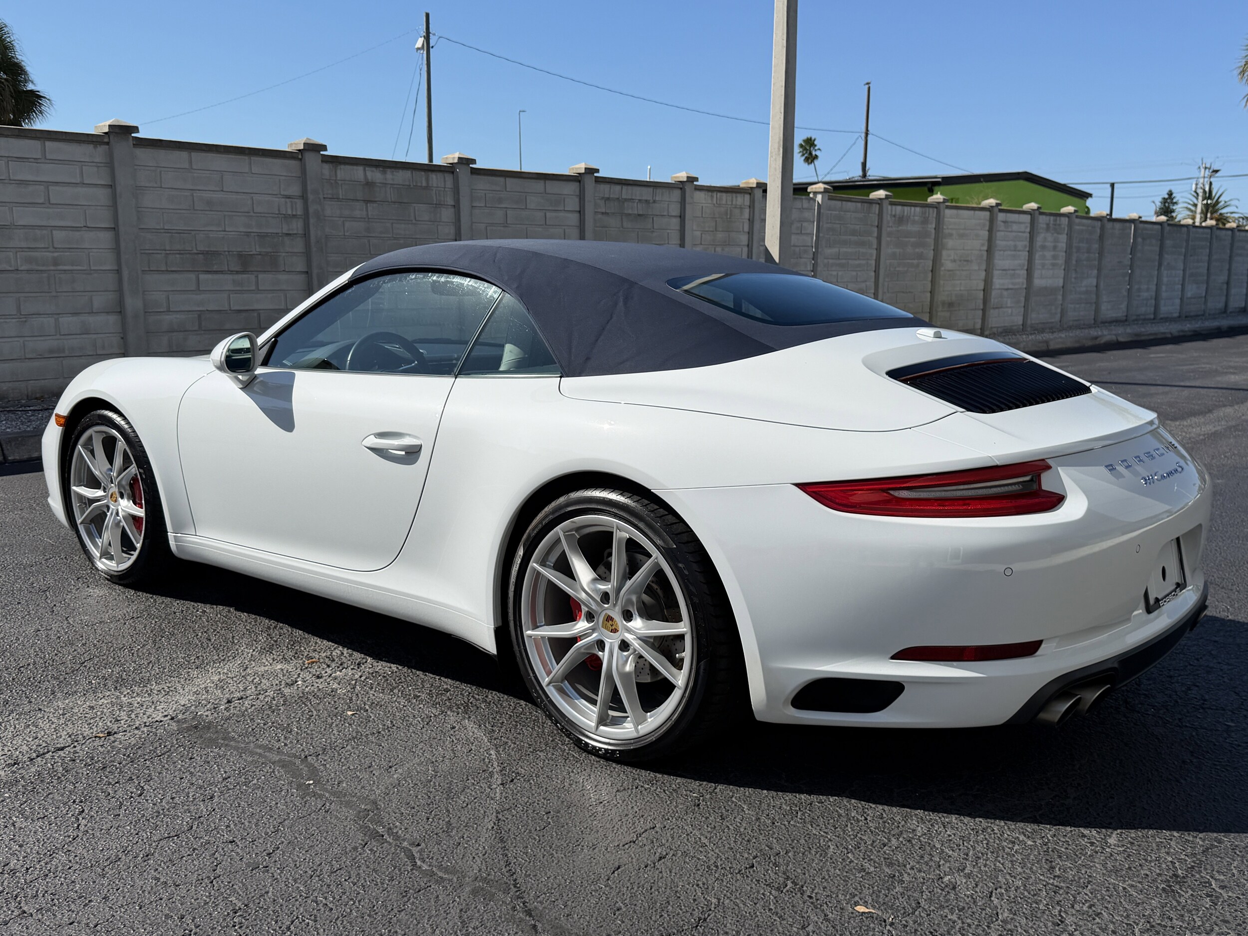 2019 Porsche 911 S Cabriolet photo 3
