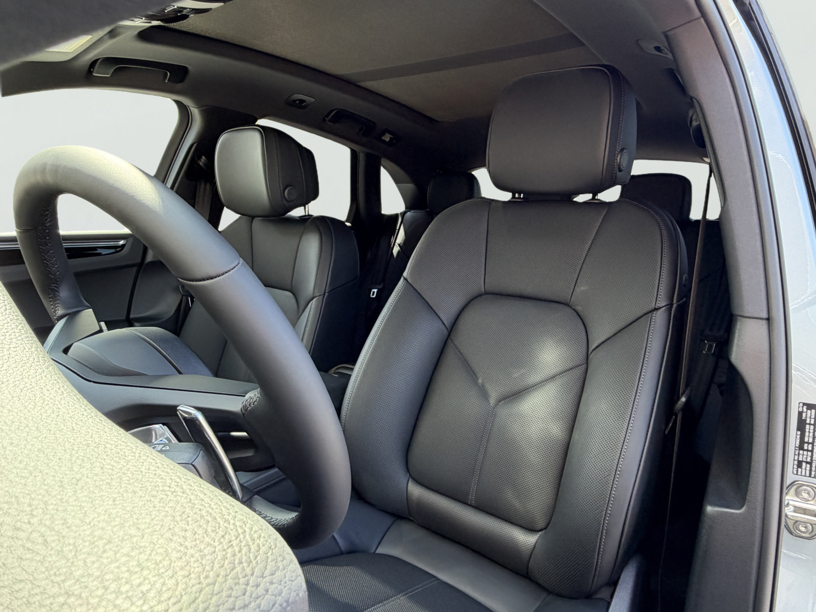 New 2026 Porsche Macan SUV