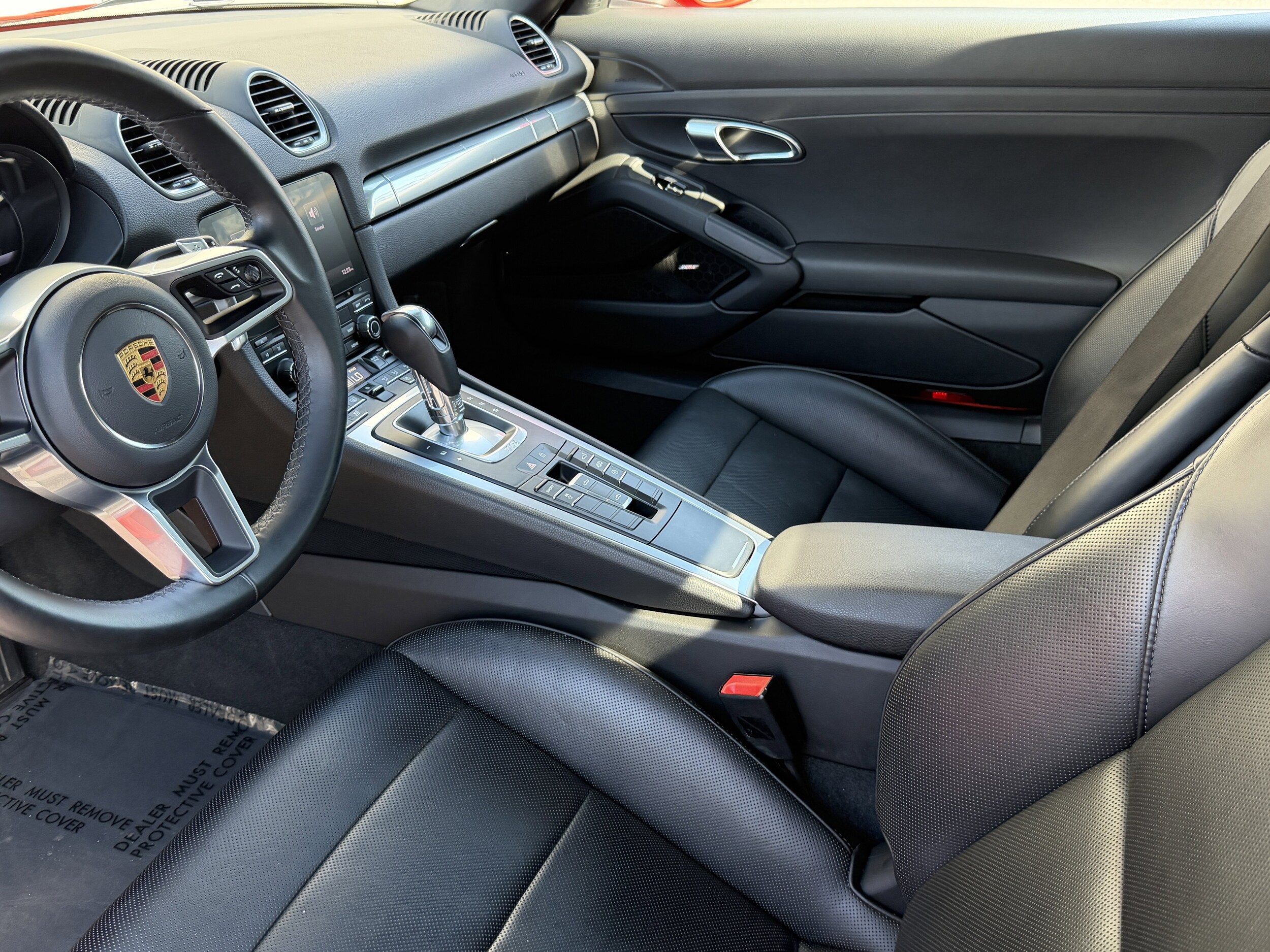 2021 Porsche Boxster photo 4