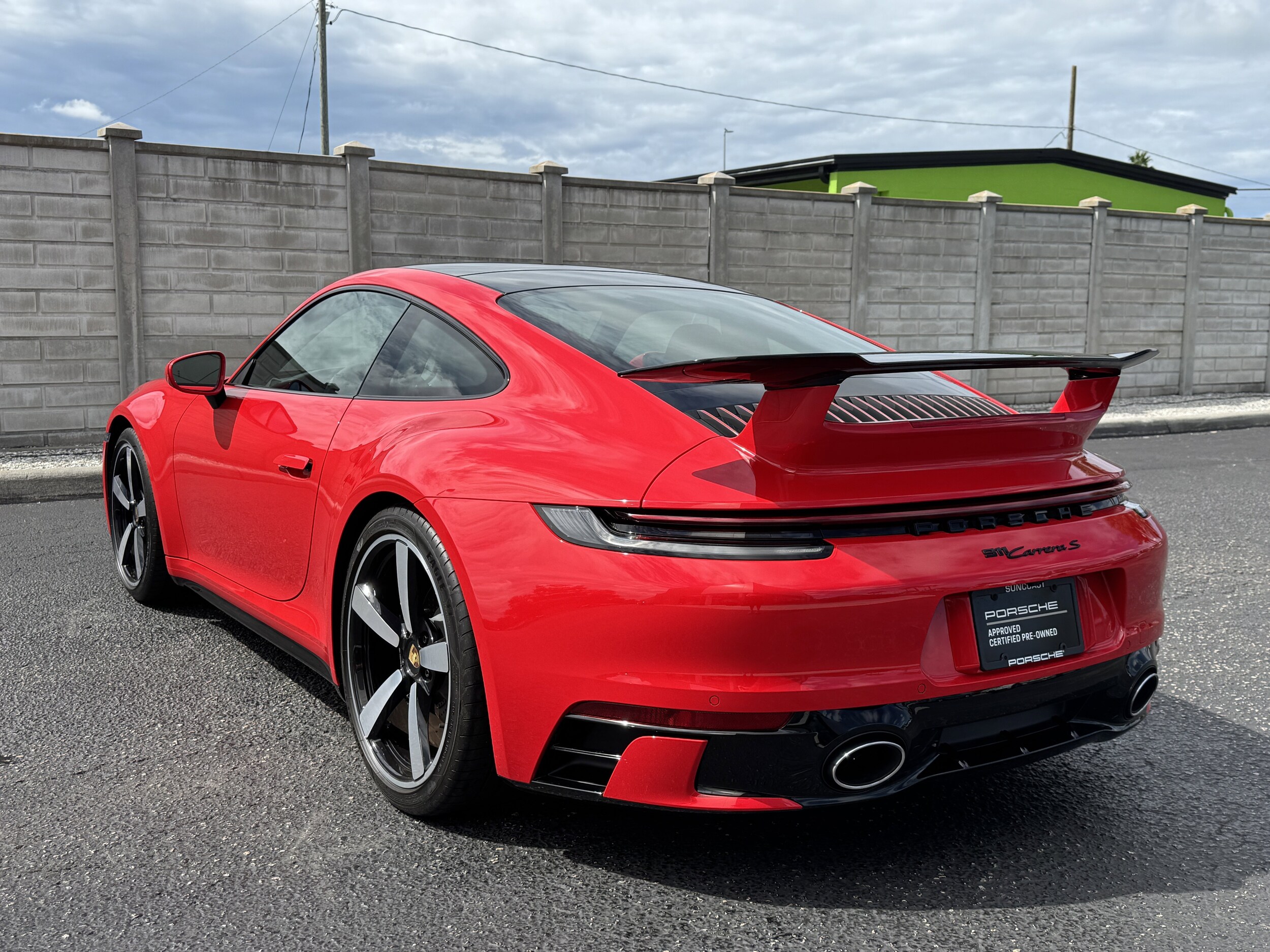 2024 Porsche 911 S photo 3