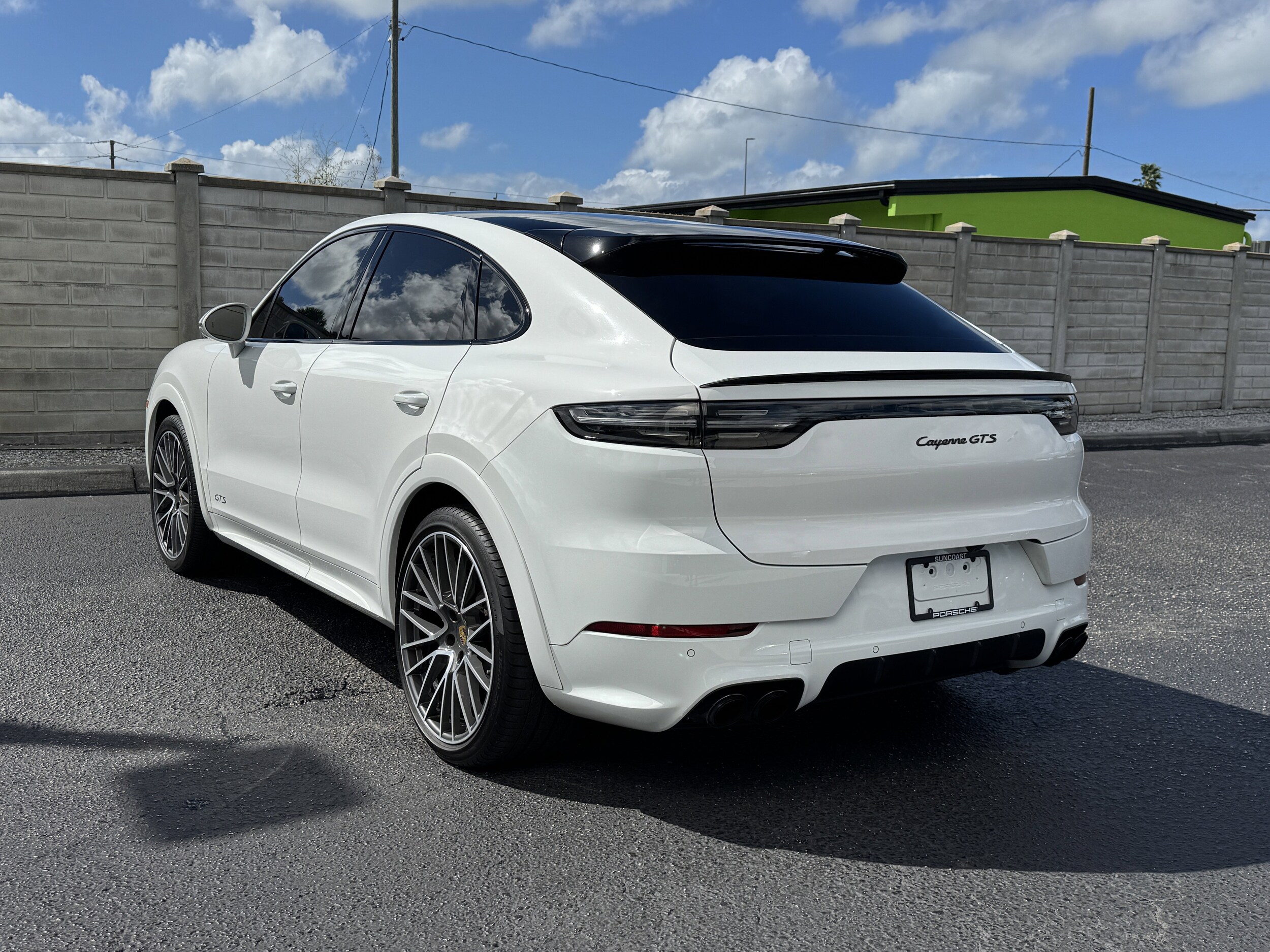 2021 Porsche Cayenne Coupe GTS photo 3