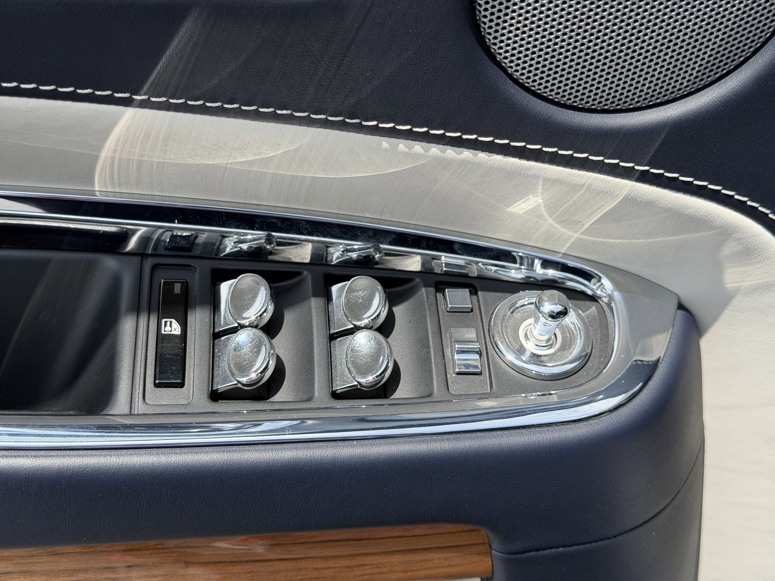 2019 Rolls-Royce Ghost Base - Photo 23
