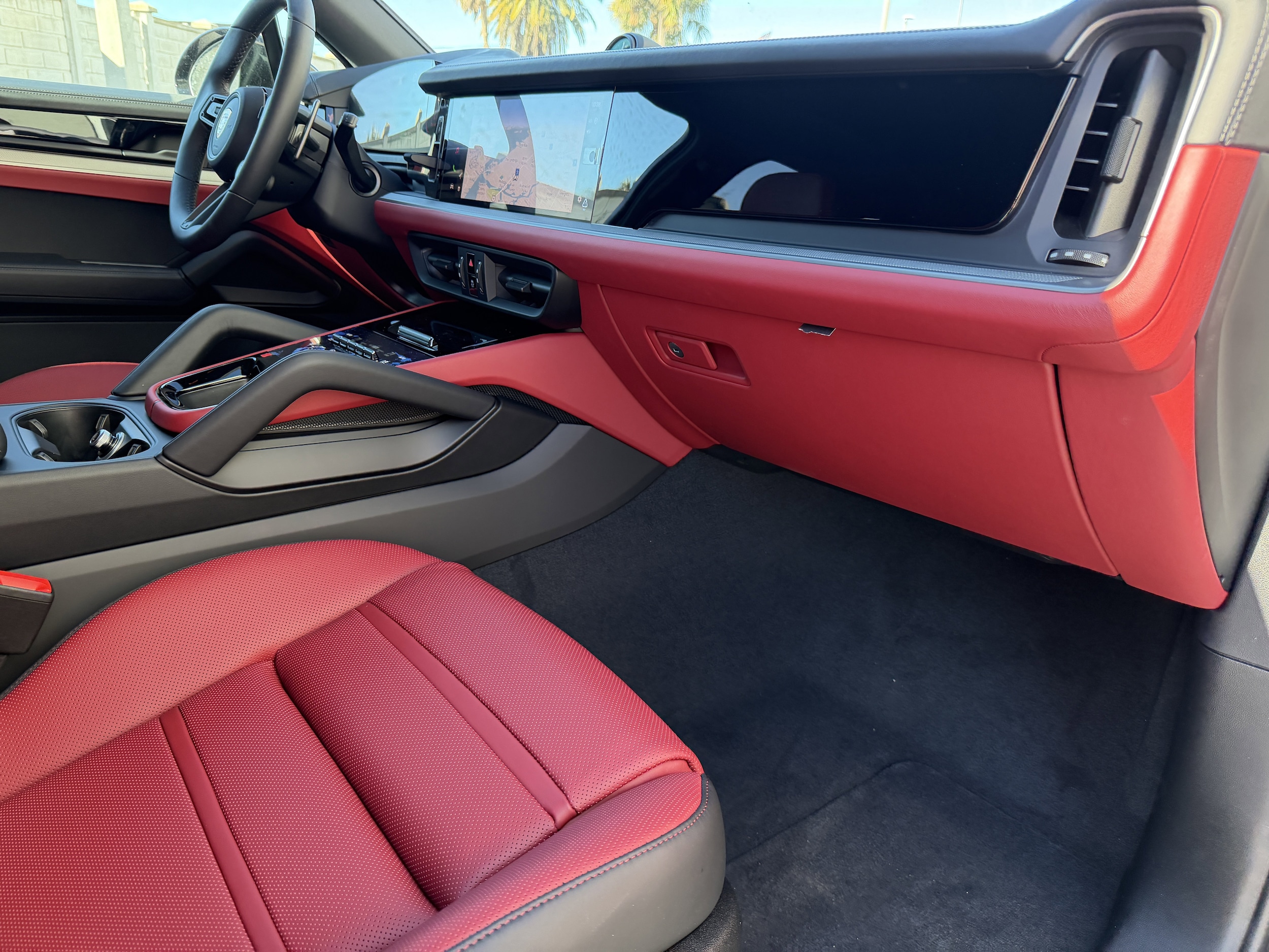 2026 Porsche Cayenne S E-Hybrid - Photo 16