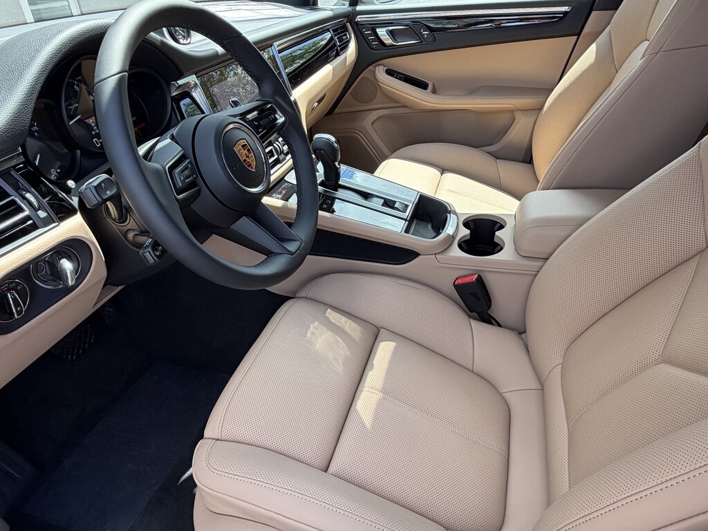 New 2026 Porsche Macan SUV
