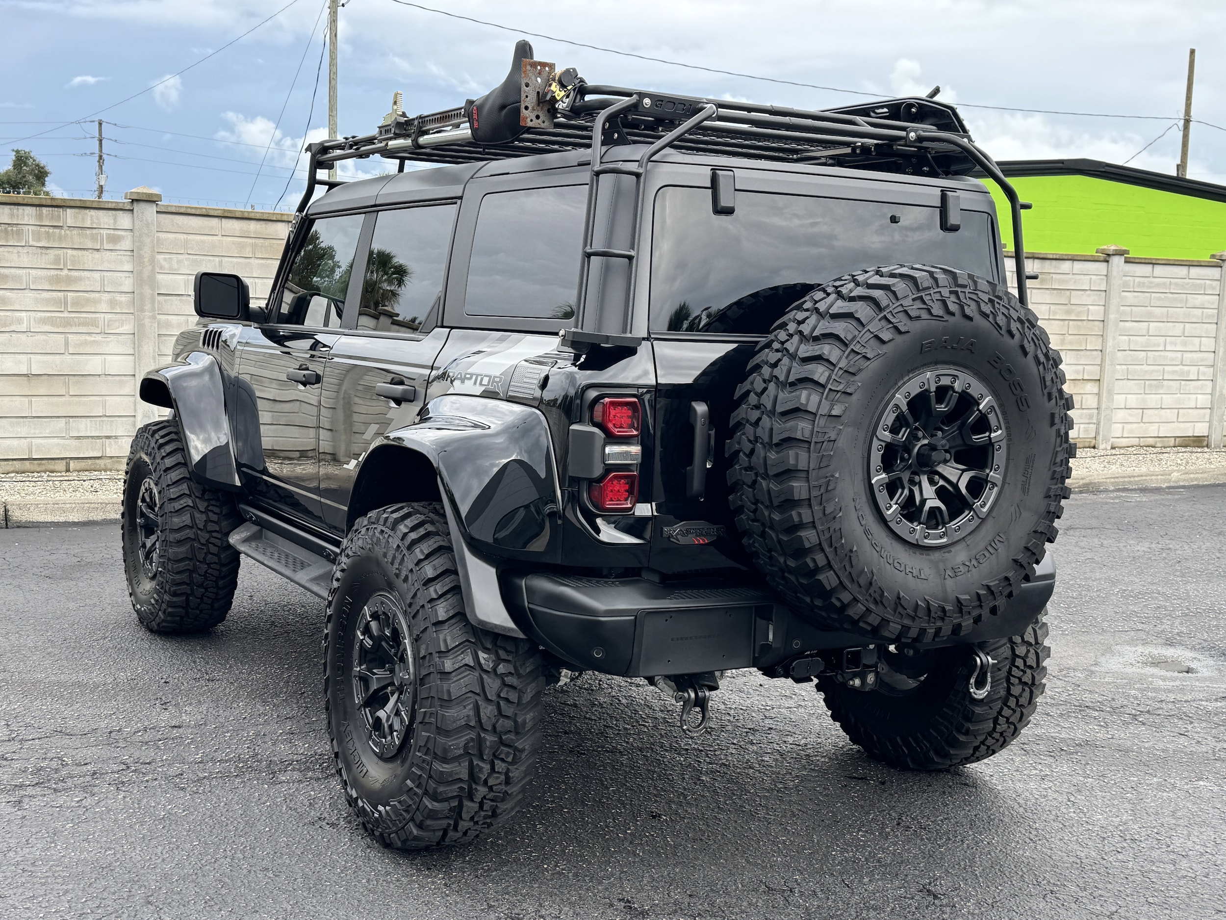 2024 Ford Bronco Raptor photo 3