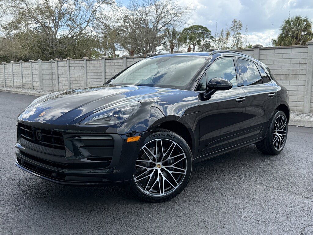 New 2026 Porsche Macan SUV