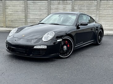 2012 Porsche 911 Carrera 4 GTS Coupe