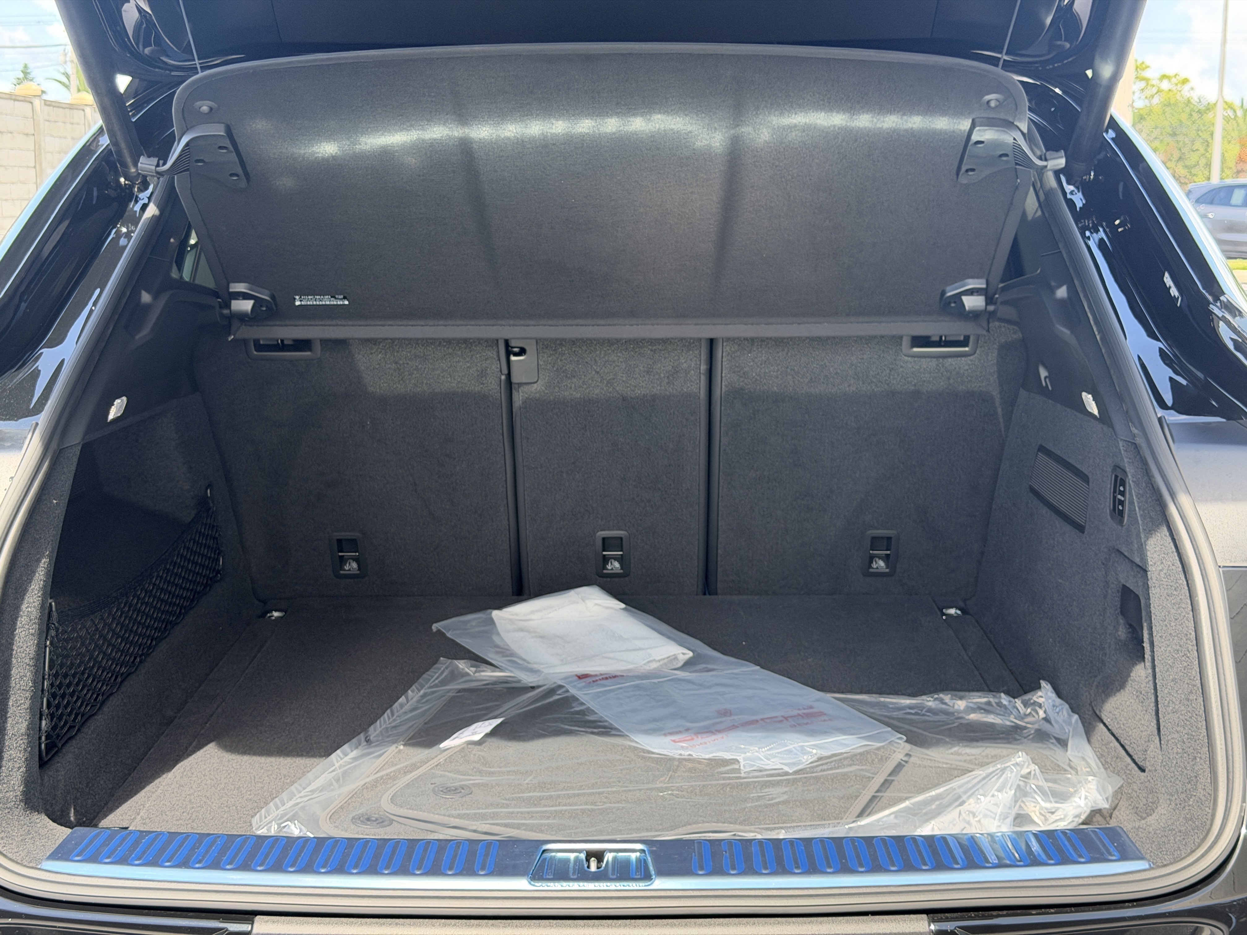 2026 Porsche Cayenne Coupe Base - Photo 14