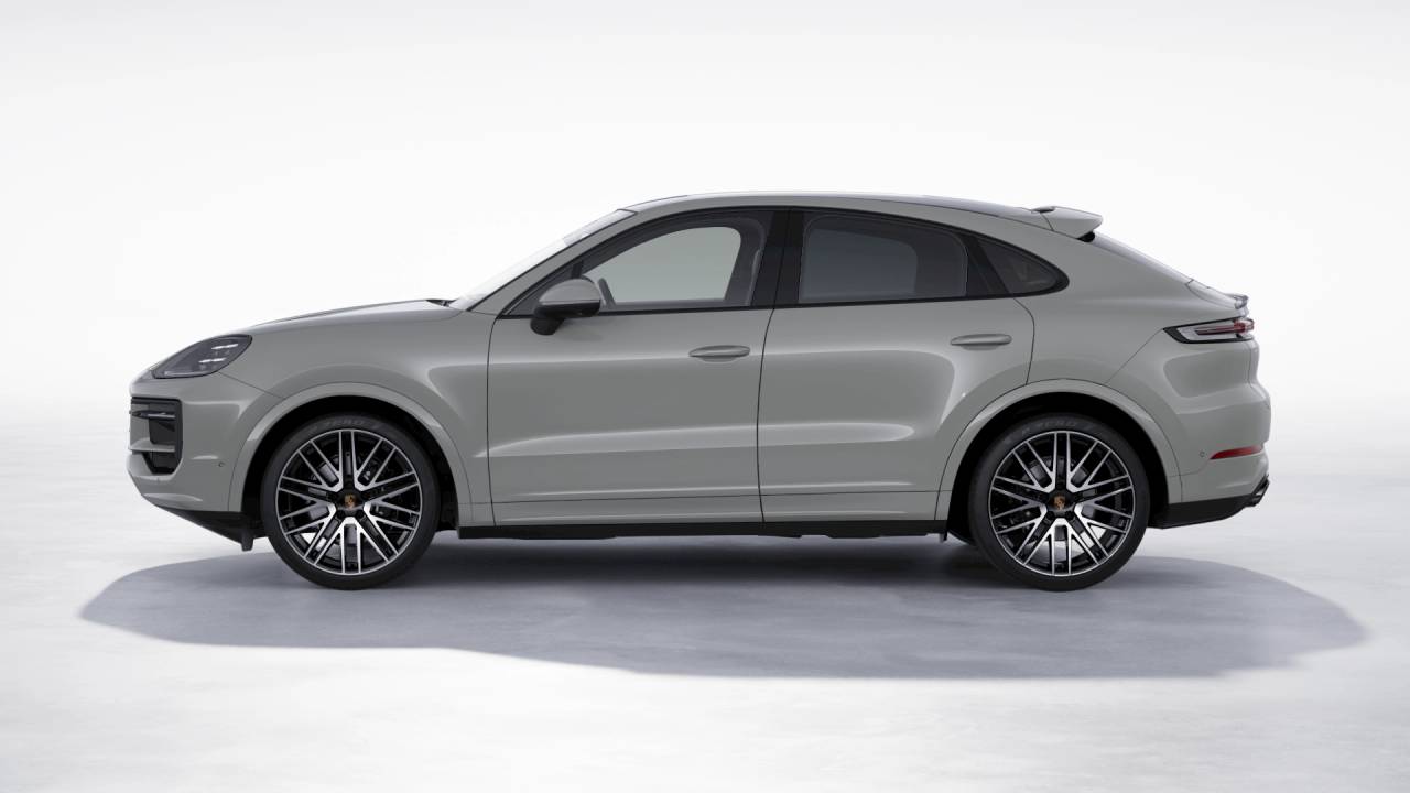2026 Porsche Cayenne Coupe photo 2