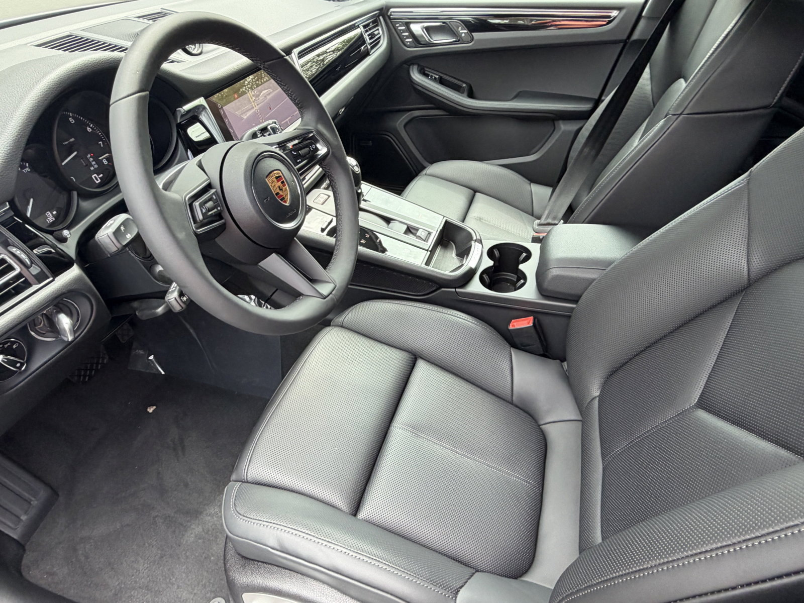 New 2026 Porsche Macan SUV