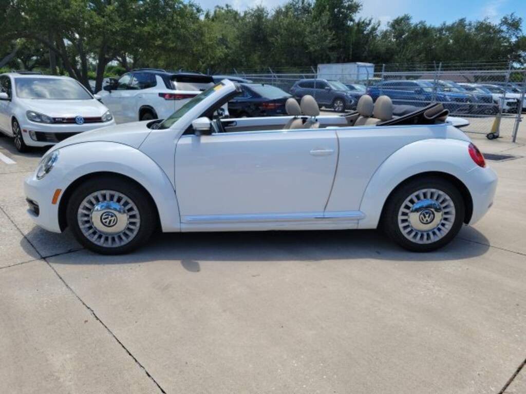 Used 2013 Volkswagen Beetle 2.5L Convertible