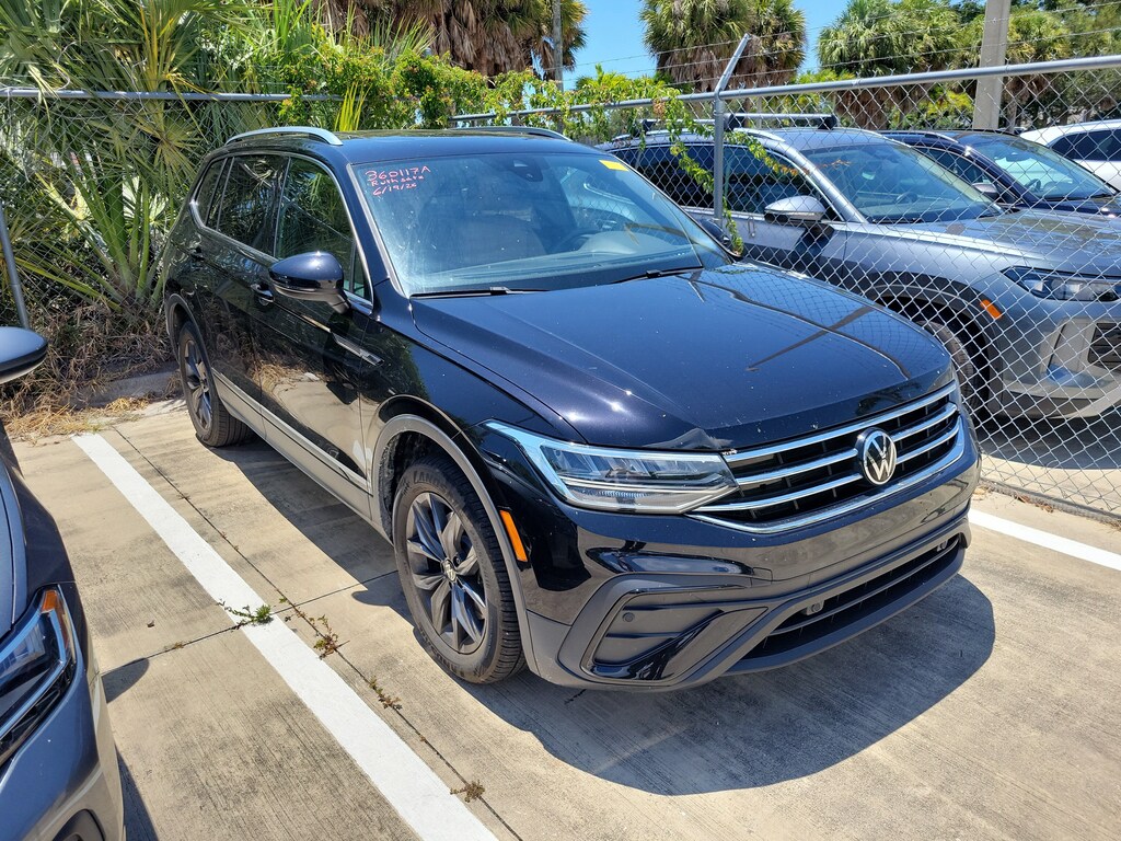 Used 2023 Volkswagen Tiguan SE SUV