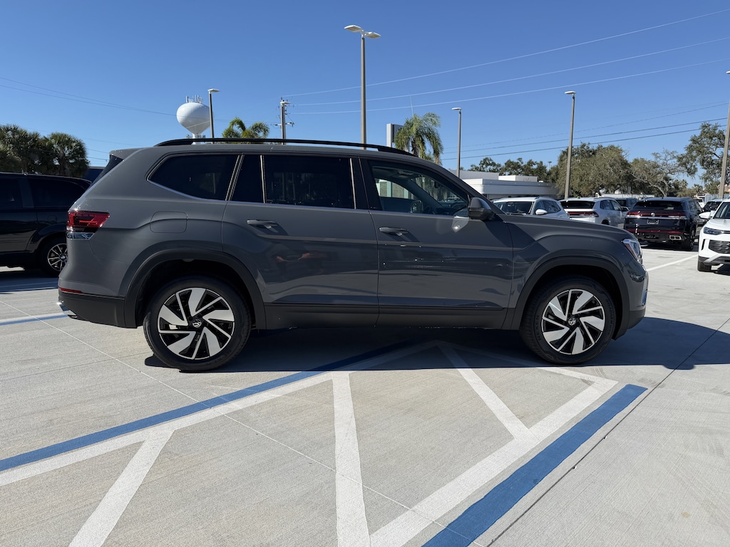 New 2026 Volkswagen Atlas 2.0T SE w/Technology SUV