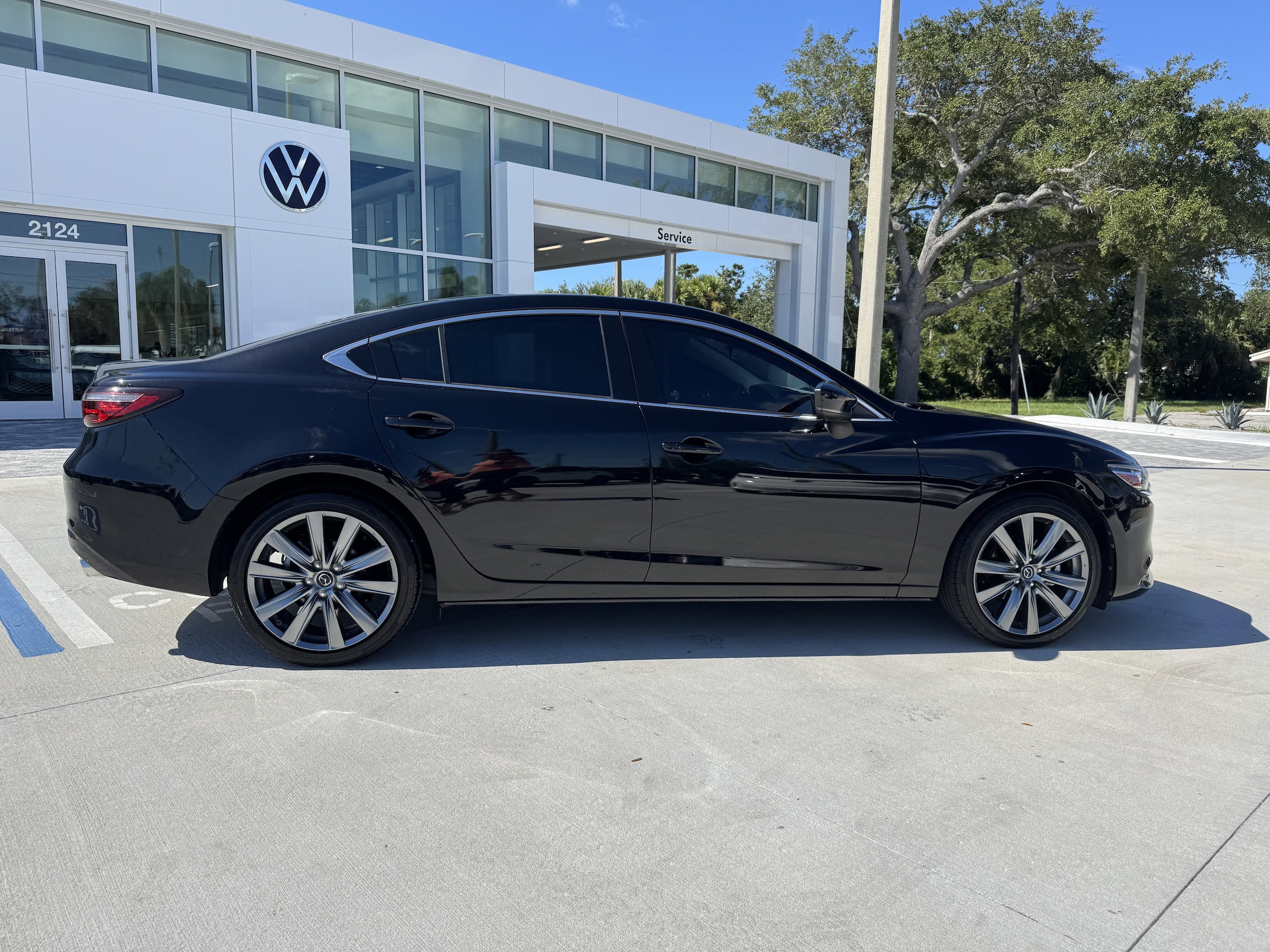2021 Mazda Mazda6 Touring photo 2