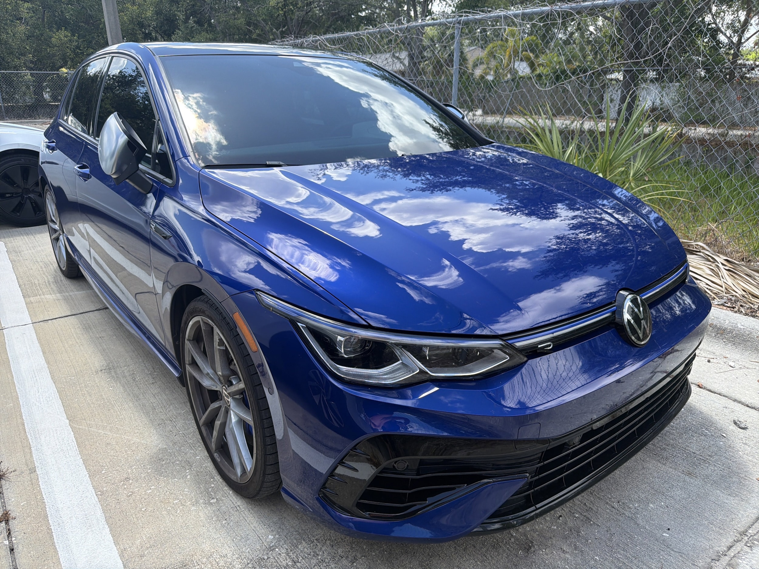 2024 Volkswagen Golf R Golf R 4-door's photo