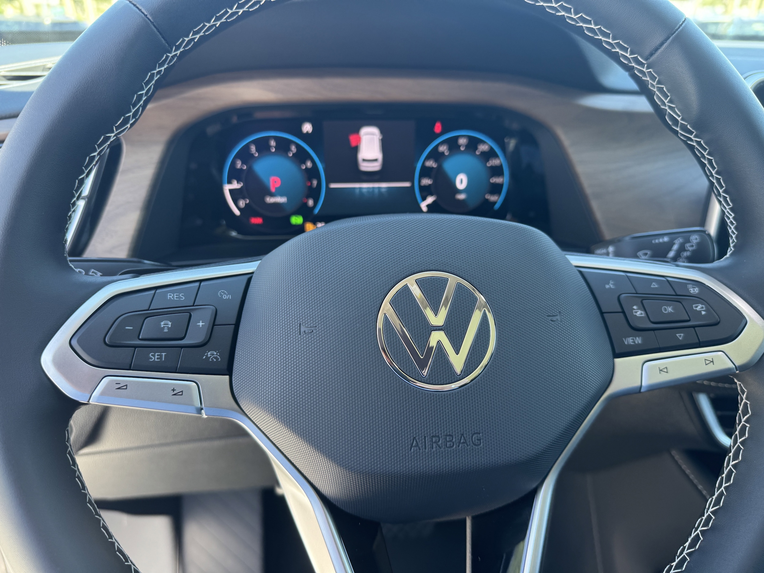 2026 Volkswagen Atlas SE w/Tech - Photo 30