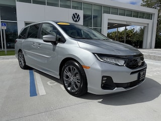 2025 Honda Odyssey Touring Van